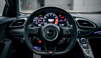 Zenvo zakończyło projekt swojego hipersamochodu zdolnego do 450 km/h. Poznaj Aurorę Tur